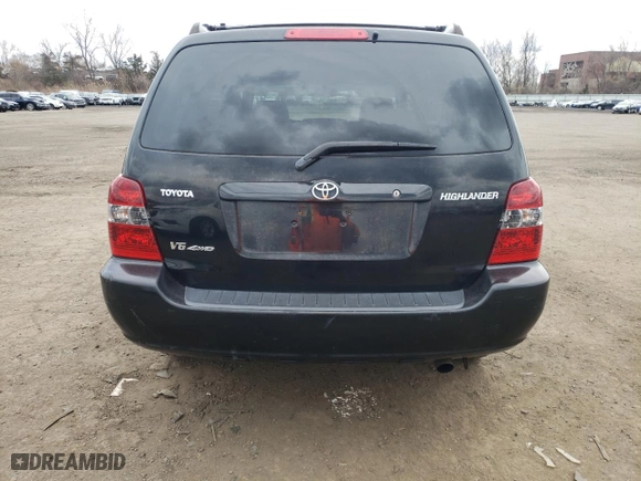 2004 Toyota Highlander with VIN JTEEP21A140011496, listed as a Copart auction lot 52932185 with 324,047 mi miles and Clean Title. Bid and sale history available at carsss.com. Image 6.