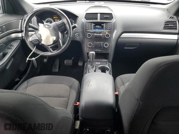 2018 Ford Explorer XLT z VIN 1FM5K7D81JGC86955, wystawiony jako Copart lot #53206335 z przebiegiem 152 437 mil mil oraz Szkoda całkowita • Salvage title. Historia ofert i sprzedaży dostępna na DreamBid. Obrazek 8.