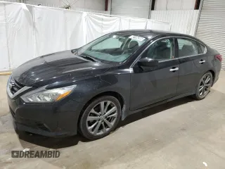2018 Nissan Altima 2.5 SR with VIN 1N4AL3AP9JC268561, listed as a Copart auction lot 52104285 with 125,643 mi miles and Clean Title. Bid and sale history available at carsss.com. Image 1.