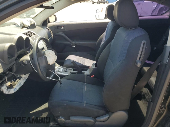 2005 Scion tC z VIN JTKDE177650047383, wystawiony jako Copart lot #55149305 z przebiegiem 176 083 mil mil oraz Szkody całkowita. Historia ofert i sprzedaży dostępna na DreamBid. Obrazek 7.