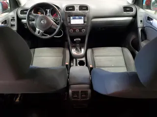 2010 Volkswagen Golf с VIN WVWDA7AJ7AW392116, выставлен на аукционе Copart как лот 49850735 с пробегом 164 897 миль миль и Чистый • Clean title. История ставок и продаж доступна на DreamBid. Изображение 8.