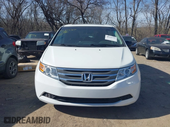 2011 Honda Odyssey EX-L with VIN 5FNRL5H69BB062666, listed as a IAAI auction lot 41829319 with 152,105 mi miles and . Bid and sale history available at carsss.com. Image 12.