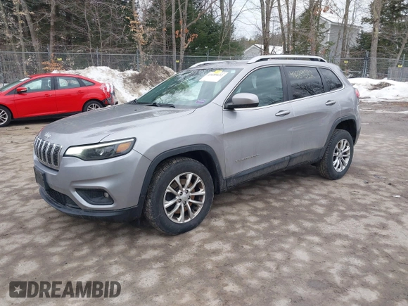 2019 Jeep Cherokee Latitude with VIN 1C4PJMCB9KD214299, listed as a IAAI auction lot 41689632 with 151,786 mi miles. Bid and sale history available at carsss.com. Image 17.
