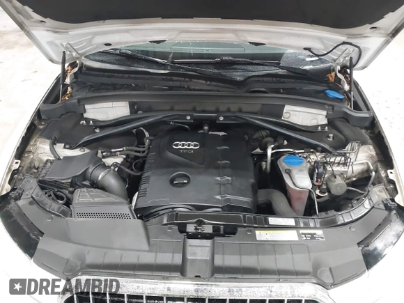 2015 Audi Q5 Progressiv with VIN WA1LFCFP8FA083935, listed as a IAAI auction lot 41822879 with 151,973 mi miles and . Bid and sale history available at DreamBid. Image 10.