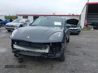 2020 Porsche Macan with VIN WP1AA2A54LLB01700, listed as a IAAI auction lot 41383568 with 49,338 mi miles and . Bid and sale history available at DreamBid. Image 6.