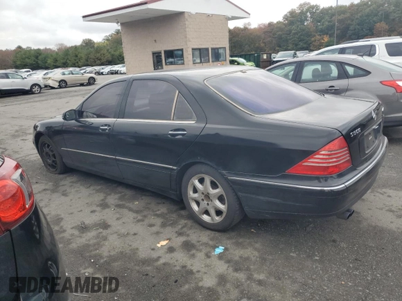 2004 Mercedes-Benz S-Class 5.0L with VIN WDBNG84J64A431069, listed as a Copart auction lot 74552504 with 249,135 mi miles and Salvage Title. Bid and sale history available at carsss.com. Image 2.