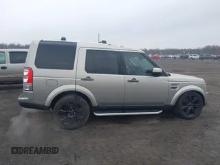 2013 Land Rover LR4 HSE z VIN SALAG2D42DA673308, wystawiony jako IAAI lot #41673319 z przebiegiem 191 984 mil mil oraz . Historia ofert i sprzedaży dostępna na DreamBid. Obrazek 13.