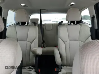 2020 Subaru Ascent Premium z VIN 4S4WMAFD6L3474256, wystawiony jako Copart lot #56728905 z przebiegiem 102 592 mil mil oraz Szkody całkowita. Historia ofert i sprzedaży dostępna na DreamBid. Obrazek 11.