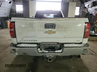 2016 Chevrolet Silverado 3500HD LTZ with VIN 1GC4K0C88GF116650, listed as a Copart auction lot 41749595 with 104,088 mi miles and Salvage Title. Bid and sale history available at DreamBid. Image 6.