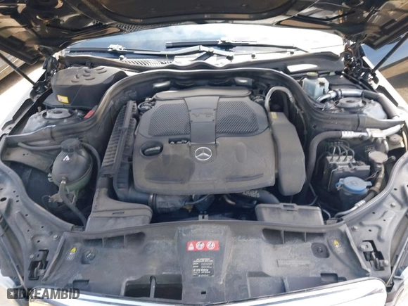 2013 Mercedes-Benz E-Class E 350 Luxury with VIN WDDHF8JB3DA758470, listed as a IAAI auction lot 41879606 with 181,729 mi miles. Bid and sale history available at carsss.com. Image 10.
