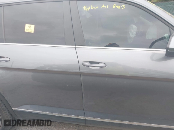 2019 Volkswagen Atlas SEL with VIN 1V2MR2CAXKC606820, listed as a IAAI auction lot 41174864 with 157,416 mi miles and . Bid and sale history available at DreamBid. Image 13.