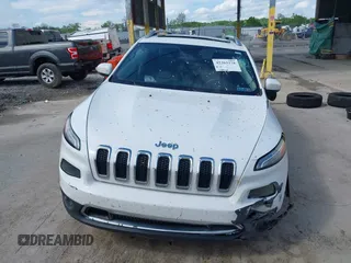 2017 Jeep Cherokee Limited с VIN 1C4PJMDB3HD227220, выставлен на аукционе IAAI как лот 42263278 с пробегом 138 052 миль миль и . История ставок и продаж доступна на DreamBid. Изображение 13.