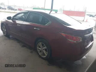 2015 Nissan Altima SL with VIN 1N4AL3APXFN352190, listed as a IAAI auction lot 41915663 with 174,776 mi miles and . Bid and sale history available at DreamBid. Image 3.
