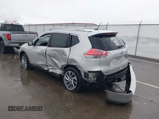 2015 Nissan Rogue SL with VIN 5N1AT2MV4FC898201, listed as a IAAI auction lot 41953663 with Not Provided miles. Bid and sale history available at carsss.com. Image 3.