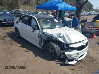 2016 BMW M3 z VIN WBS8M9C5XG5E68443, wystawiony jako IAAI lot #42090215 z przebiegiem 52 121 mil mil oraz . Historia ofert i sprzedaży dostępna na DreamBid. Obrazek 1.