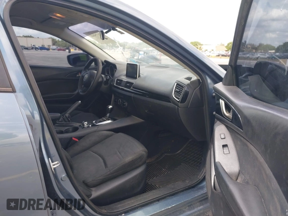 2015 Mazda 3 i Sport z VIN 3MZBM1U70FM168296, wystawiony jako IAAI lot #42175840 z przebiegiem 185 519 mil mil oraz . Historia ofert i sprzedaży dostępna na DreamBid. Obrazek 5.