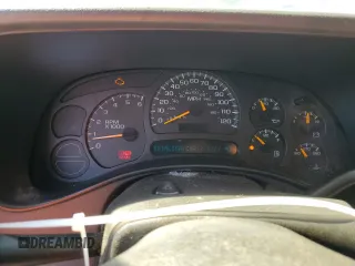 2004 Chevrolet Tahoe LS z VIN 1GNEC13Z04R220177, wystawiony jako Copart lot #48406255 z przebiegiem 215 167 mil mil oraz Szkoda całkowita • Salvage title. Historia ofert i sprzedaży dostępna na DreamBid. Obrazek 9.