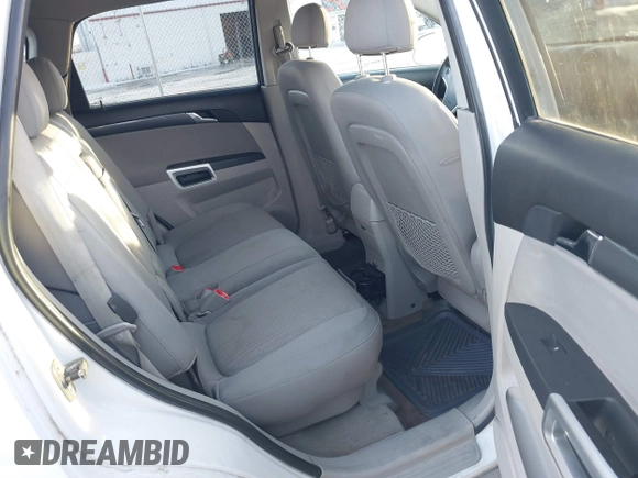 2009 Saturn VUE XE with VIN 3GSDL43N69S558419, listed as a IAAI auction lot 41308272 with 181,678 mi miles. Bid and sale history available at carsss.com. Image 8.