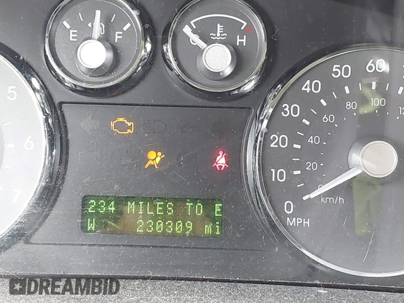 2007 Mercury Milan Premier with VIN 3MEHM08157R618377, listed as a IAAI auction lot 41995725 with 230,309 mi miles and . Bid and sale history available at DreamBid. Image 16.
