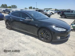 2013 Tesla Model S Performance с VIN 5YJSA1DP8DFP13075, выставлен на аукционе Copart как лот 59575955 с пробегом 106 169 миль миль и Чистый • Clean title. История ставок и продаж доступна на DreamBid. Изображение 4.
