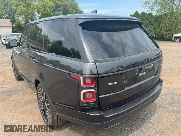 2018 Land Rover Range Rover with VIN SALGS2RE9JA390684, listed as a Copart auction lot 57118715 with 39,474 mi miles and Clean title. Bid and sale history available at DreamBid. Image 2.