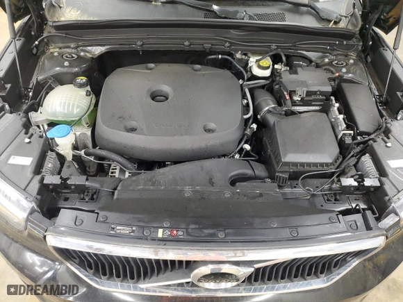 2019 Volvo XC40 Momentum with VIN YV4162XZ7K2009012, listed as a Copart auction lot 51785795 with 80,607 mi miles and Salvage Title. Bid and sale history available at carsss.com. Image 14.