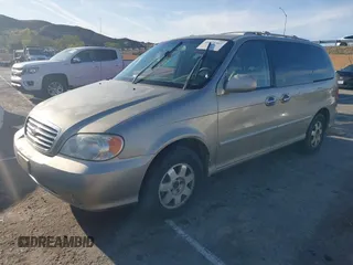 2002 Kia Sedona LX with VIN KNDUP131326280553, listed as a IAAI auction lot 41831101 with 342,242 mi miles. Bid and sale history available at carsss.com. Image 2.