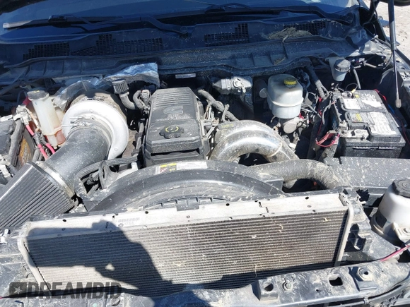 2015 Ram 2500 Tradesman with VIN 3C6UR5CL2FG635579, listed as a IAAI auction lot 41821764 with 112,147 mi miles. Bid and sale history available at carsss.com. Image 10.