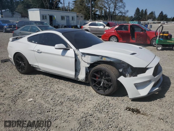 2019 Ford Mustang GT z VIN 1FA6P8CF1K5188978, wystawiony jako Copart lot #54379665 z przebiegiem 53 283 mil mil oraz Szkoda całkowita • Salvage title. Historia ofert i sprzedaży dostępna na DreamBid. Obrazek 4.