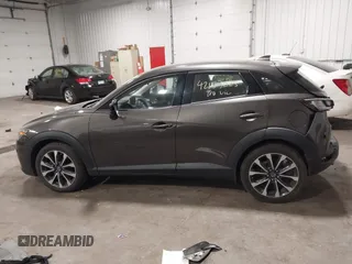2019 Mazda CX-3 Touring z VIN JM1DKFC79K0442432, wystawiony jako IAAI lot #42153025 z przebiegiem 69 187 mil mil oraz . Historia ofert i sprzedaży dostępna na DreamBid. Obrazek 14.