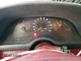 1994 Chevrolet Corsica z VIN 1G1LD5545RY161235, wystawiony jako Copart lot #85941124 z przebiegiem 66 048 mil mil oraz Tytuł czysty. Historia ofert i sprzedaży dostępna na DreamBid. Obrazek 9.