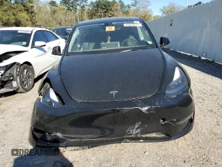 2024 Tesla Model Y Performance z VIN 7SAYGDEF4RF064207, wystawiony jako Copart lot #49477615 z przebiegiem Nie podano mil oraz Czysty tytuł • Clean title. Historia ofert i sprzedaży dostępna na DreamBid. Obrazek 5.