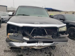 2003 Chevrolet Silverado 1500 LS with VIN 1GCEC19T53Z208228, listed as a Copart auction lot 44546895 with 299,266 mi miles and Salvage Title. Bid and sale history available at DreamBid. Image 5.