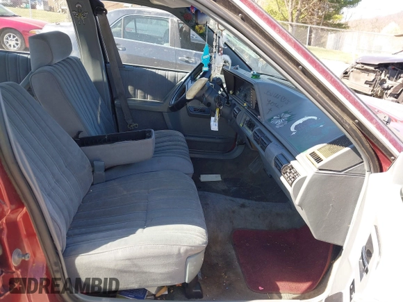 1992 Oldsmobile Cutlass Ciera with VIN 1G3AL54NXN6305928, listed as a IAAI auction lot 41818941 with 107,572 mi miles and . Bid and sale history available at DreamBid. Image 5.