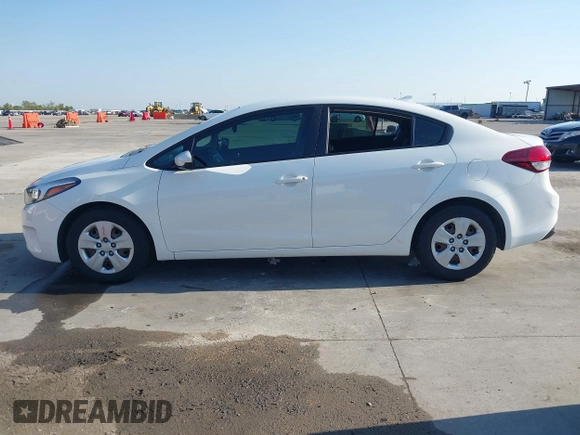 2017 Kia Forte LX with VIN 3KPFK4A7XHE112475, listed as a IAAI auction lot 40762895 with 61,394 mi miles. Bid and sale history available at carsss.com. Image 14.