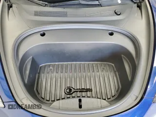 2022 Tesla Model 3 z VIN 5YJ3E1EA1NF185917, wystawiony jako Copart lot #59170725 z przebiegiem 151 149 mil mil oraz Czysty tytuł • Clean title. Historia ofert i sprzedaży dostępna na DreamBid. Obrazek 11.
