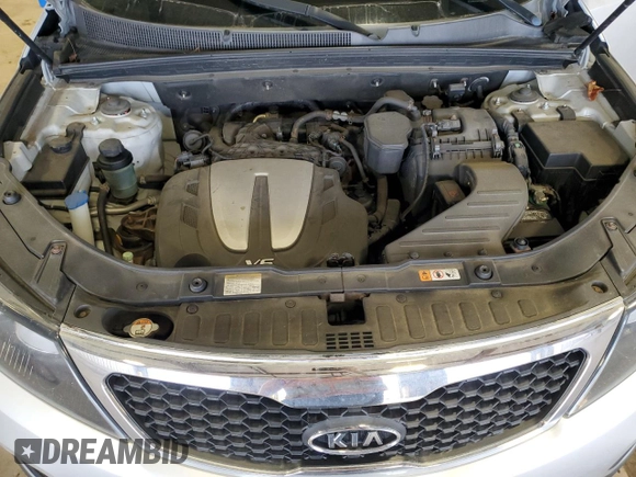 2013 Kia Sorento LX with VIN 5XYKT4A20DG402804, listed as a Copart auction lot 53263915 with 103,574 mi miles and Salvage Title. Bid and sale history available at carsss.com. Image 12.