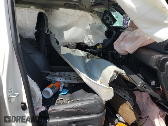 2021 Toyota 4Runner TRD Off Road Premium with VIN JTERU5JR3M5860985, listed as a Copart auction lot 61002155 with Not provided miles and Salvage title. Bid and sale history available at DreamBid. Image 7.
