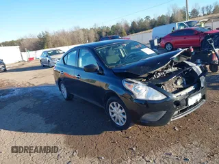 2016 Nissan Versa S Plus with VIN 3N1CN7AP3GL905934, listed as a IAAI auction lot 41379543 with 1 mi miles. Bid and sale history available at carsss.com. Image 1.