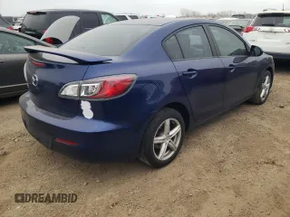 2013 Mazda 3 i Grand Touring with VIN JM1BL1W72D1752552, listed as a Copart auction lot 82160624 with 118,206 mi miles and Salvage Title. Bid and sale history available at carsss.com. Image 3.