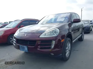 2008 Porsche Cayenne S z VIN WP1AB29P98LA53637, wystawiony jako IAAI lot #42074851 z przebiegiem 141 224 mil mil oraz . Historia ofert i sprzedaży dostępna na DreamBid. Obrazek 2.