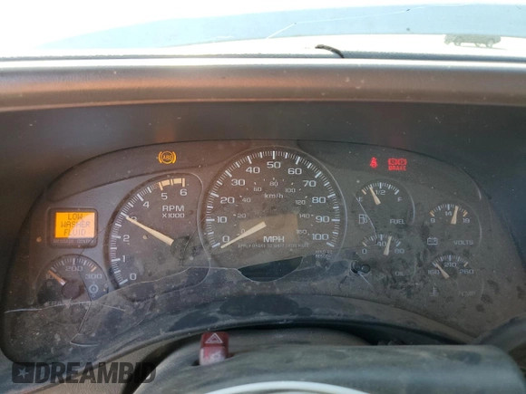 2002 GMC Sierra 2500HD SLE z VIN 1GTHC24G22E267031, wystawiony jako Copart lot #58606335 z przebiegiem Nie podano mil oraz Szkoda całkowita • Salvage title. Historia ofert i sprzedaży dostępna na DreamBid. Obrazek 9.