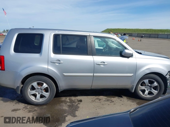 2012 Honda Pilot EX-L with VIN 5FNYF4H54CB033968, listed as a IAAI auction lot 41829628 with 265,486 mi miles and . Bid and sale history available at DreamBid. Image 14.