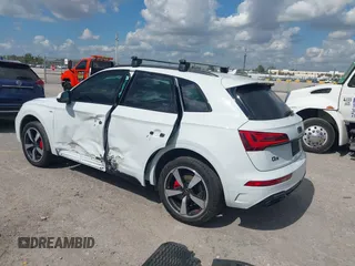 2024 Audi Q5 S line Premium Plus with VIN WA1EAAFY8R2134448, listed as a IAAI auction lot 41547957 with 3,964 mi miles. Bid and sale history available at carsss.com. Image 3.