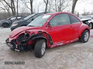 2009 Volkswagen New Beetle Coupe S with VIN 3VWRW31C59M502185, listed as a IAAI auction lot 41412554 with 86,147 mi miles. Bid and sale history available at carsss.com. Image 6.