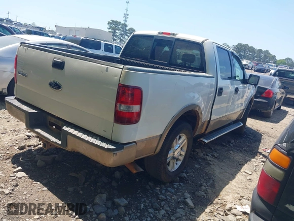 2004 Ford F-150 XLT with VIN 1FTPW12504KC34452, listed as a IAAI auction lot 42051599 with 215,857 mi miles. Bid and sale history available at carsss.com. Image 4.