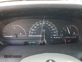 1998 Dodge Caravan with VIN 2B4FP25B1WR827822, listed as a Copart auction lot 70676574 with 192,726 mi miles and Salvage Title. Bid and sale history available at carsss.com. Image 9.