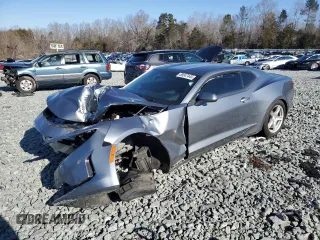 2019 Chevrolet Camaro 1LS with VIN 1G1FB1RXXK0124458, listed as a Copart auction lot 88047445 with 51,137 mi miles and Salvage Title. Bid and sale history available at carsss.com. Image 1.