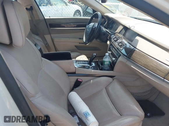 2010 BMW 7 Series 750Li xDrive with VIN WBAKC8C50AC431442, listed as a IAAI auction lot 42566663 with Not provided miles and . Bid and sale history available at DreamBid. Image 5.