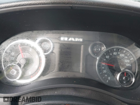 2022 Ram 2500 Big Horn with VIN 3C6UR5DL0NG103812, listed as a IAAI auction lot 41497556 with 110,303 mi miles and . Bid and sale history available at DreamBid. Image 7.